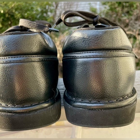 Rockport - Prowalker M7100 Black Leather Active Walking Sneakers - Size 8 - Picture 3 of 8